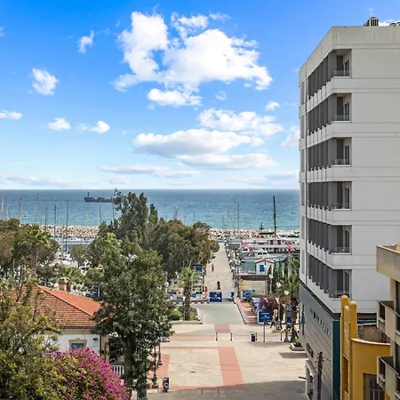 Appartement Phaedrus Living: Seaside Phinikoudes Flat Larnaca